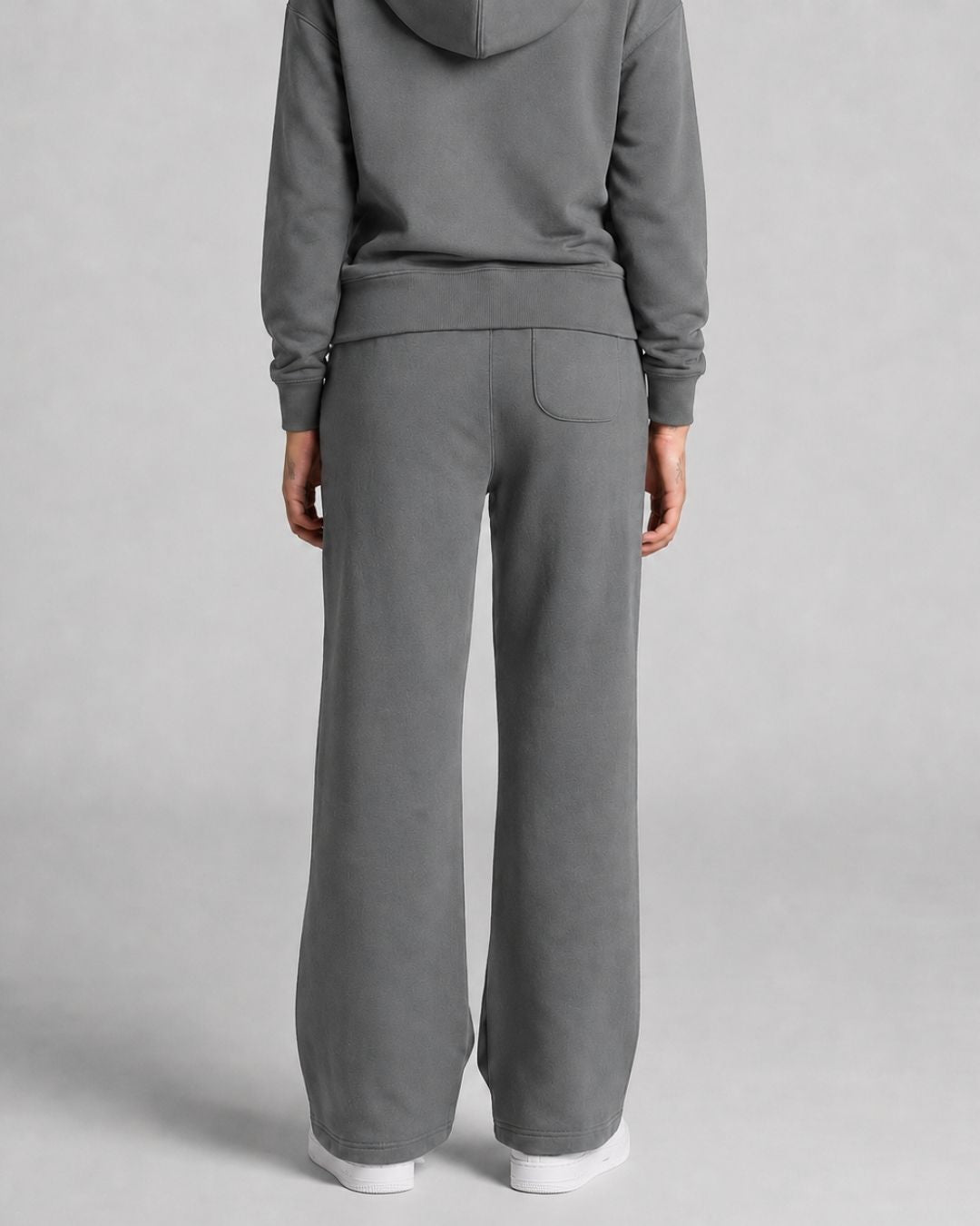 Back_KSL_Sweat_Pants_in_Shadow_Model
