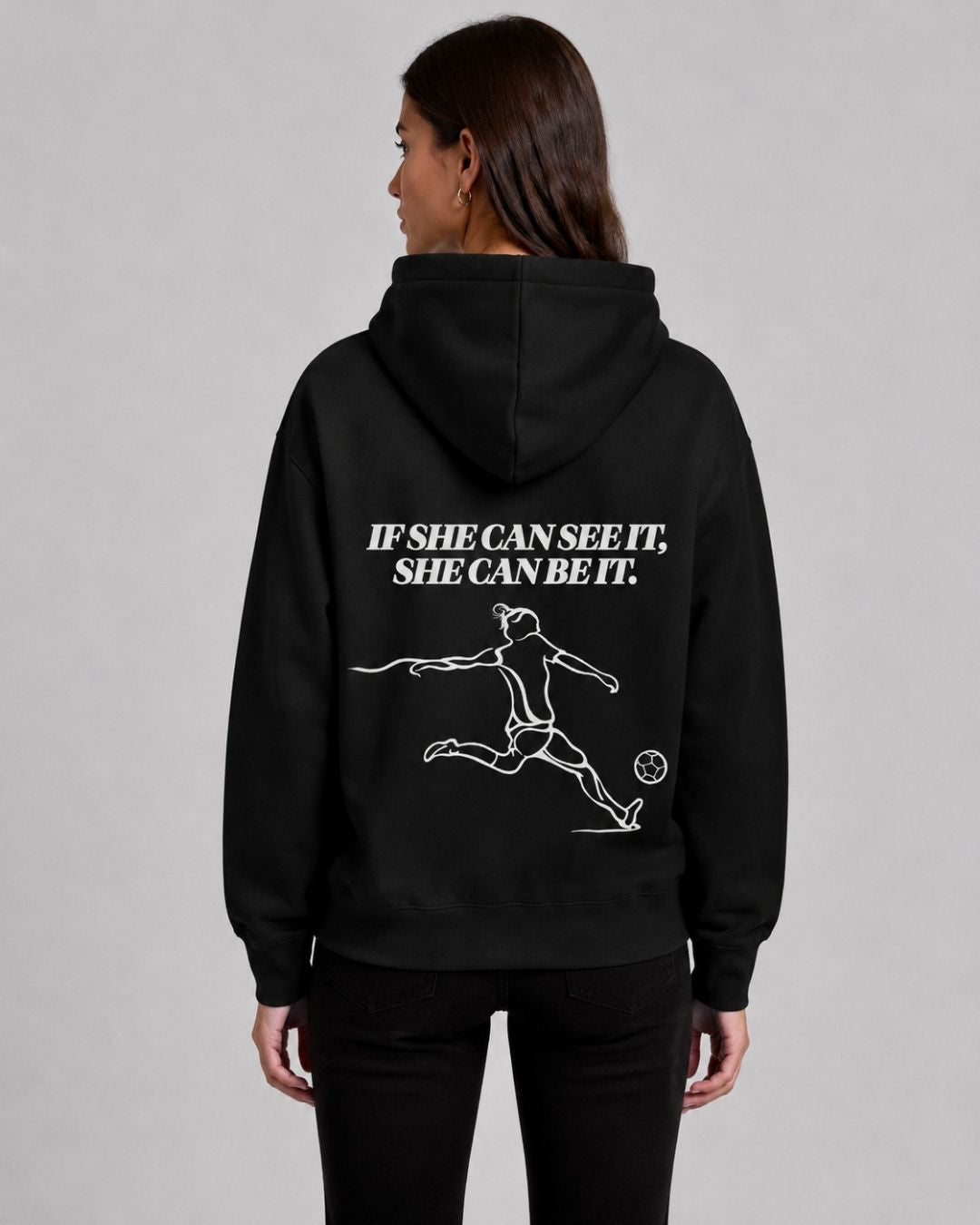 SHE CAN Essential Hood in Black Model Back